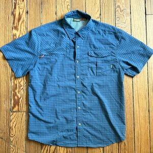 Howler Brothers lightweight short sleeve shirt. Size medium.